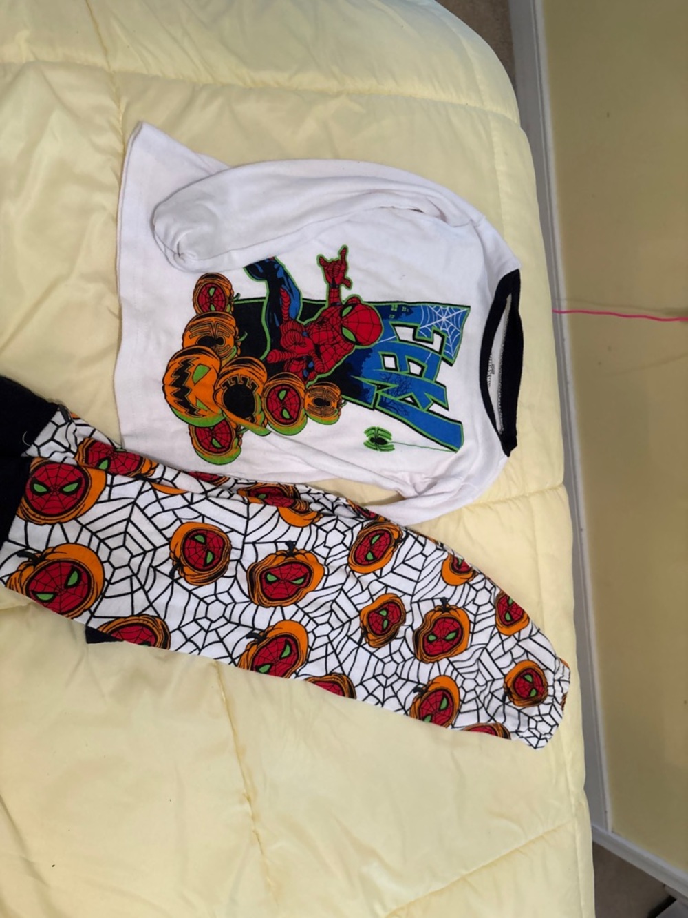 spiderman sz 6 pjs